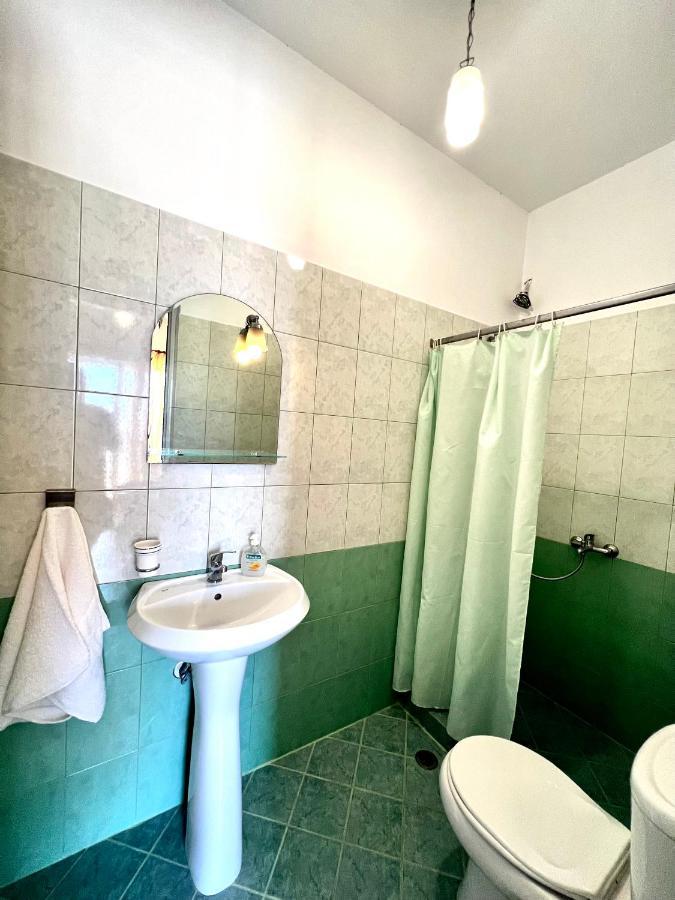 J&B Rooms Дермі Екстер'єр фото